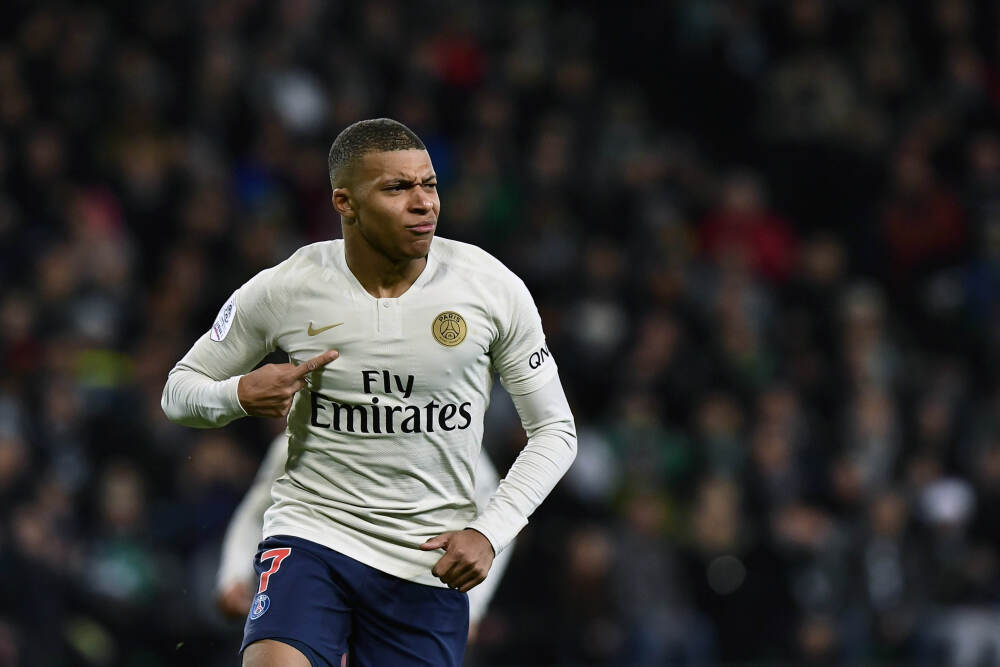 新加坡《海峡时报》：克服给别人“分类”的坏习惯